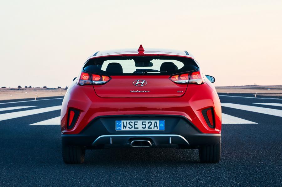  Hyundai Veloster 2.0 L 2019 года  (AU) (фото 3 из 28)